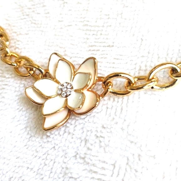 Luxury Purse Chain Camelia Plumeria Flower w Simulated Diamond Gold tone - Picture 3 of 12